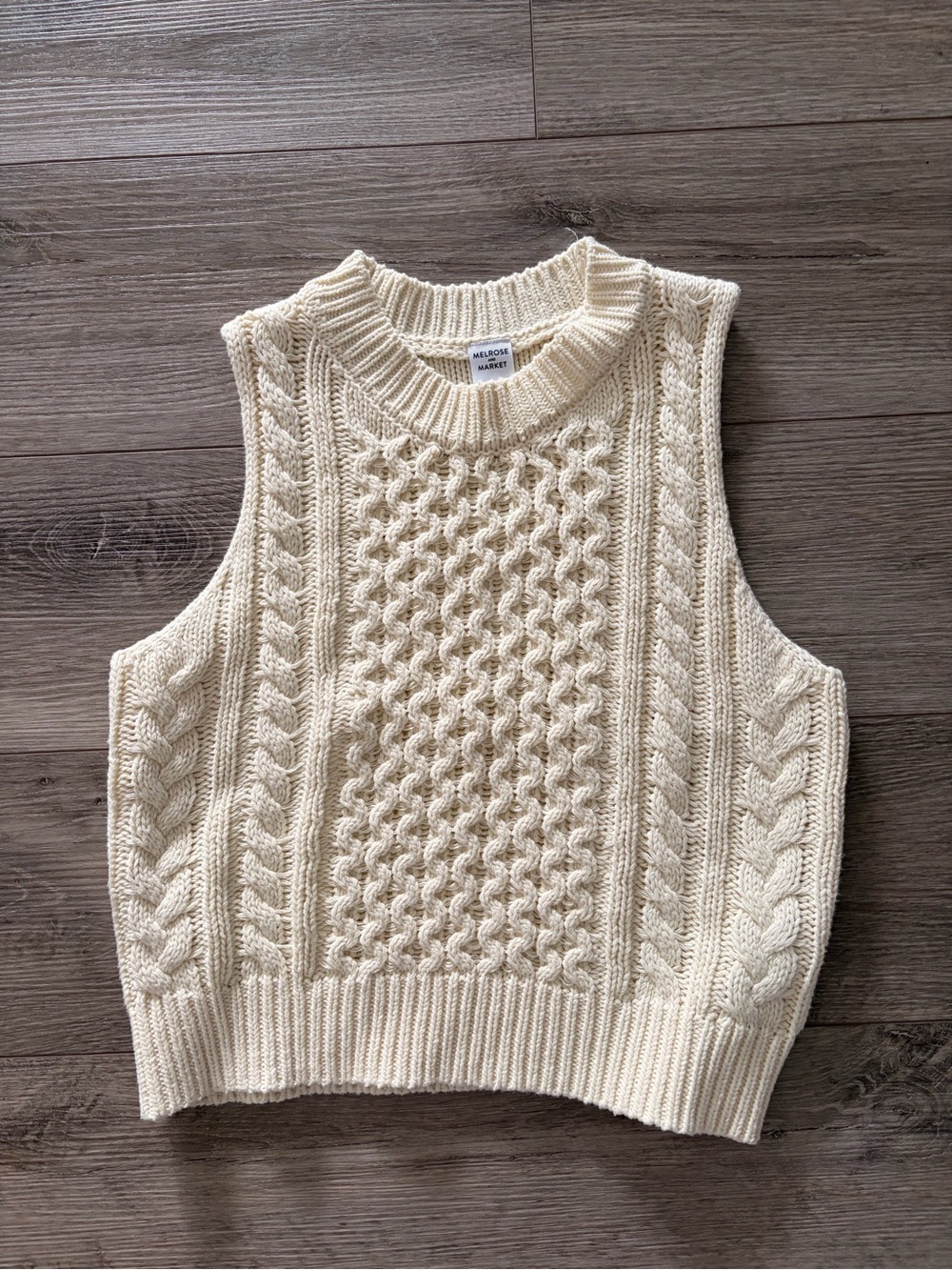 Melrose and Market Cream Cable Knit Sleeveless Sweater Vest